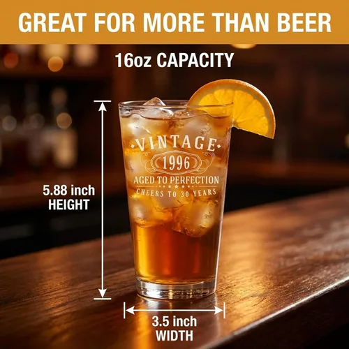 Miniatura 5 de Vaso de pinta grabado vintage de 1996 de 16 onzas – Regalos de feliz cumpleaños 30 para hombres y mujeres, saludos a cumplir 30 años de edad