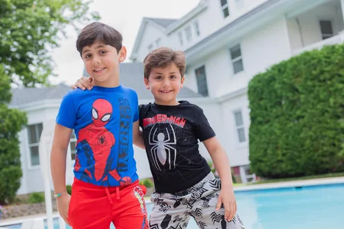 Miniatura 7 de Marvel Spider-Man - Paquete de 4 camisetas sin botones para niños pequeños a grandes