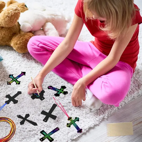 Miniatura 5 de Chivao 80 piezas de adornos de cruz para rascar, kit de manualidades de color arcoíris, papel de arte para rascar, regalos cristianos, kits