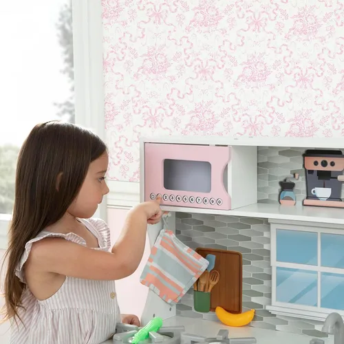 Miniatura 9 de Delta Children Tiny Chef Play Kitchen - Juego de cocina de juguete con perillas realistas que giran/hacen clic, horno, fregadero, microondas y 15