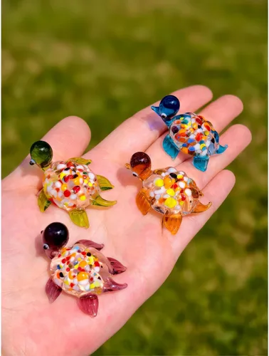 Juego de 4 figuras de tortuga marina de cristal hechas a mano, tortuga de cristal de confeti de 1.57 pulgadas, animal marino en miniatura