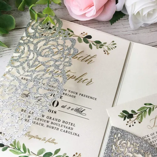 Miniatura 7 de Kit de invitaciones de boda de 5.1 x 7.1 pulgadas, 20 piezas de purpurina plateada en blanco cortado con láser con sobres y bolsillo hueco de rosa