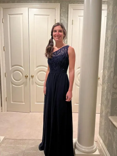 Miniatura 5 de Women's One Shoulder Bridesmaid Dresses Long for Wedding with Pockets Lace Bodice A-Line Chiffon Formal Party Gown