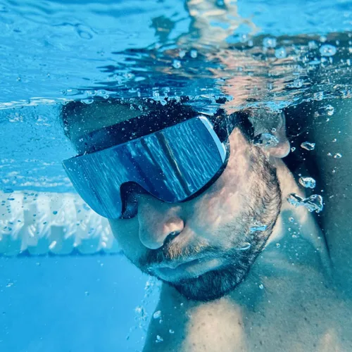 Miniatura 7 de ÆRA Gafas de natación ultraligeras sin marco, lente nanotecnológica antivaho, 100% protección UV, surf, SUP, moto acuática, esquí acuático, aguas