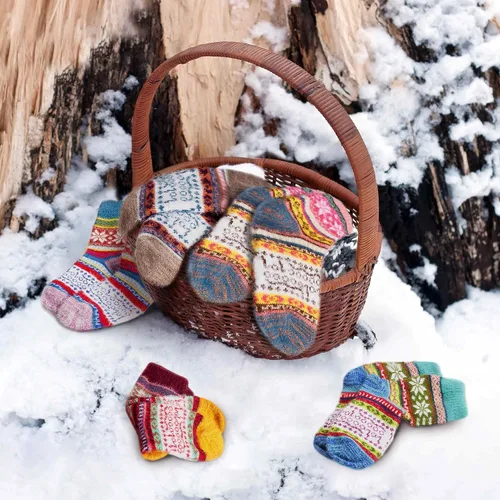 Miniatura 7 de SISOSOCK Paquete de 5 calcetines gruesos y suaves para mujer, de lana de invierno, esponjosos, acogedores, casuales, para el hogar, con caja
