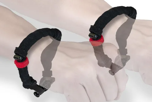 TORQ ONE® Pulsera de torniquete | Se pliega en un torniquete de estilo tatical completo | transporte diario | Se fija a llavero/trabilla de
