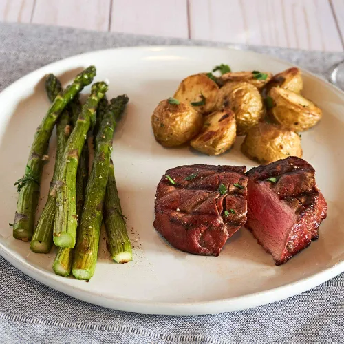 Miniatura 4 de Nebraska Star Beef Prestige Steaks - 6 paquetes con condimento (filetes de 6 a 5 onzas)