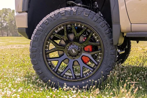 Miniatura 8 de Cubiertas de pinza de freno Rough Country para 2019-2024 Chevy/GMC 1500-71106A