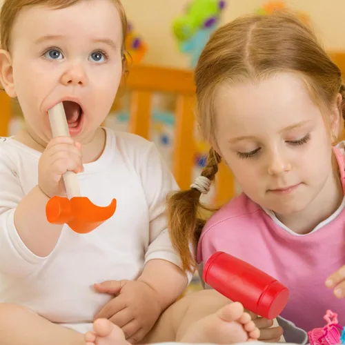 Miniatura 6 de Martillo de juguete de simulación de madera, martillo pequeño de plástico para niños pequeños, herramientas de mantenimiento portátiles para niños