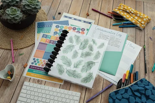 Miniatura 9 de UCreate Kit de planificador personalizable para profesores, 8.5 x 11 pulgadas, 157 piezas (P1000128)