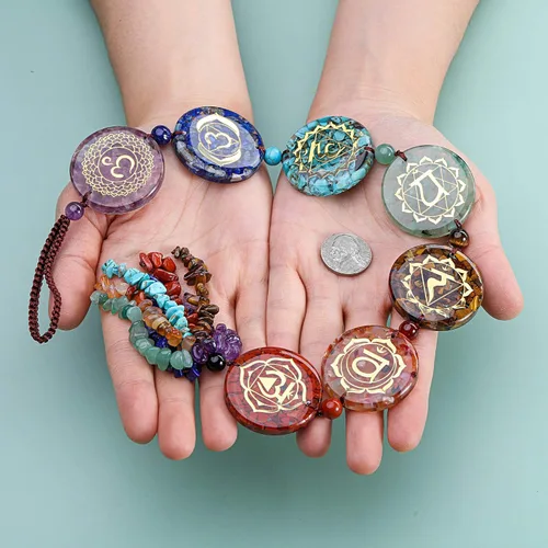 Miniatura 3 de Jovivi Adorno colgante de piedras de chakra, 7 símbolos de chakras, cristales curativos, borlas colgantes, colgador de pared para yoga, meditación