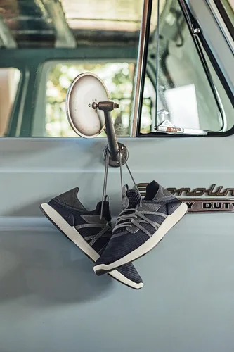 Miniatura 4 de OLUKAI Mio Li - Zapatos deportivos para hombre, malla ligera y transpirable, suela de goma de ajuste cómodo y agarre húmedo, Eyestays de cuero