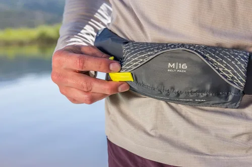 Miniatura 3 de Onyx M-16 - Paquete de cinturón inflable manual, aprobado por la Guardia Costera de los Estados Unidos, perfil bajo, diseño compacto, aprobado