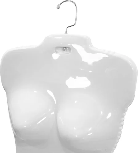Miniatura 6 de SSWBasics Torso de maniquí colgante de plástico económico para exhibición de ropa femenina, forma blanca con gancho, ideal para venta al por menor