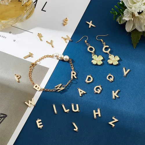 Miniatura 4 de PH PandaHall 26 estilos chapados en oro de 18 quilates, eslabones del alfabeto de latón, colgantes de letras mayúsculas A-Z para aretes, collares