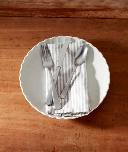 Miniatura 4 de Lenox French Perle Scallop - Juego de cubiertos de 65 piezas, acero inoxidable 18/10, apto para lavavajillas, juegos de utensilios de cocina