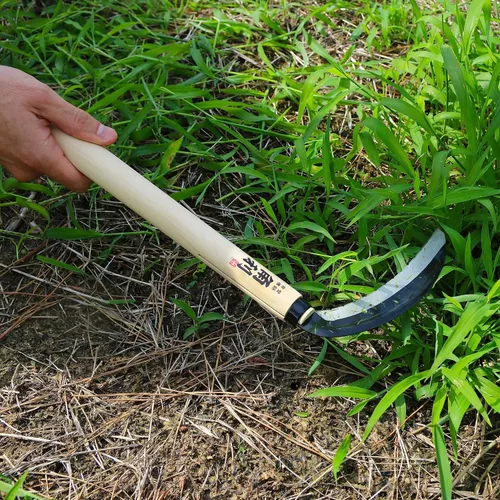 Miniatura 3 de KAKURI Herramienta de jardín de hoz japonesa de 7 pulgadas [hoja especial de triple filo] fabricada en Japón, hoz de jardín para césped suave, hoja