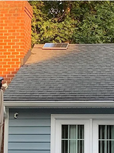Miniatura 7 de Amtrak ventilador plástico solar de 12 pulgadas
