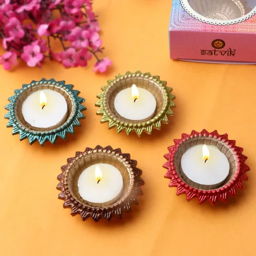 Miniatura 4 de SATVIK 12 piezas Multicolor Surya Metal Diya Floral Lotus Flower Shape Tea Light Holder Lámpara de aceite Navidad Interior Hogar Mandir Pujan Pooja
