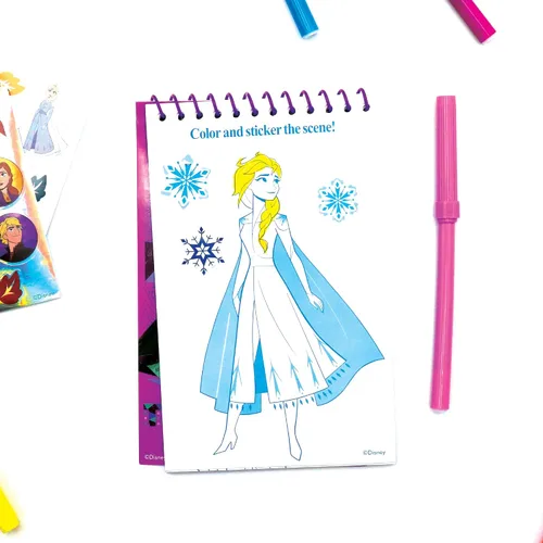 Miniatura 6 de Disney Frozen Activity Tote - Bolsa de aventura de princesa definitiva con libros para colorear, calcomanías, crayones y juegos, juego de arte apto