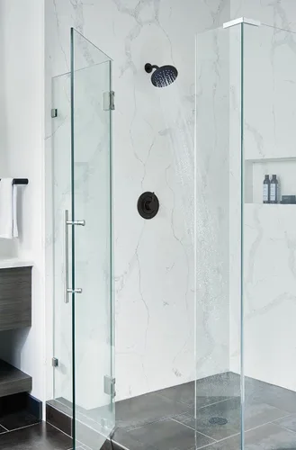Miniatura 5 de Moen S176BL, cabezal de ducha de función única con tecnología de regadera de lluvia por inmersión, diámetro de 7 pulgadas, negro mate Mate negro