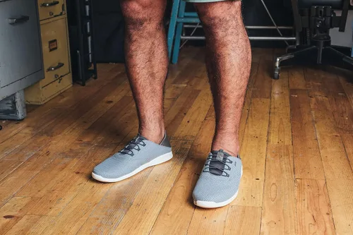 Miniatura 6 de OLUKAI Alapa Li - Tenis deportivos para hombre, malla transpirable y diseño que absorbe la humedad, sin cordones, ligeros y de apoyo