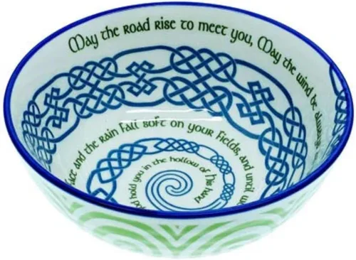 Royal Tara Tazón de cerámica irlandesa de bendición con trébol celta, utensilios de cocina para servir sopas, guisos, ensaladas, porcelana y hueso,