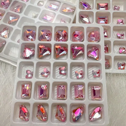 Miniatura 3 de 25 piezas de diamantes de imitación y dijes rosas para uñas, formas brillantes de mariposa y corazón, diamantes rectangulares y diamantes