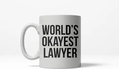 Crazy Dog T-Shirts Worlds Okayest Lawyer Funny Court Career Law Taza de cerámica para beber café de 11 oz