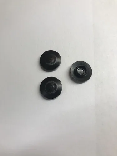 Miniatura 4 de 3/8" (0.375 inch) Cuerpo de plástico negro de montaje empotrado y tapón de agujero de chapa - Cantidad 25