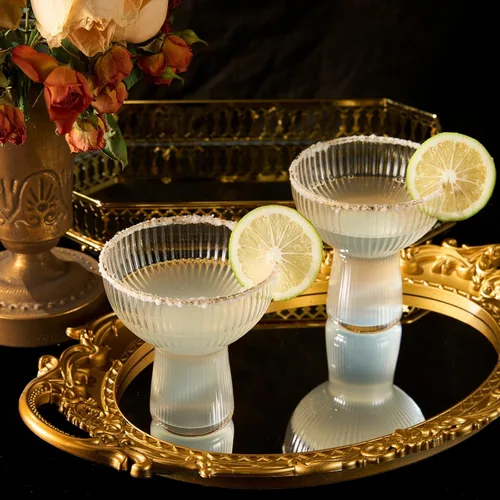 Miniatura 4 de Copas acanaladas de Margarita, Martini y Champagne con borde dorado – Juego de 2 – Copa de lujo soplada a mano – Fiesta grande, elegante diseño