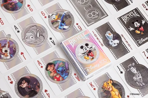 Miniatura 3 de Bicycle Disney Edición Limitada 100 Años de Aniversario Naipes - Lámina holográfica - Presenta más de 20 personajes icónicos de Disney