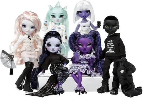 Miniatura 7 de Rainbow High Shadow High Dia Mante- Muñeca de moda morada. Traje de moda y más de 10 accesorios de juego coloridos. Gran regalo para niños de 4 a 12