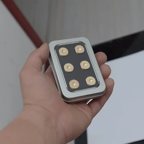 Miniatura 2 de Dados de latón de metal de 6 caras con caja de metal de regalo y bolsa portátil, 6 dados de latón macizo para mesas, juegos de mesa, póquer, fiesta