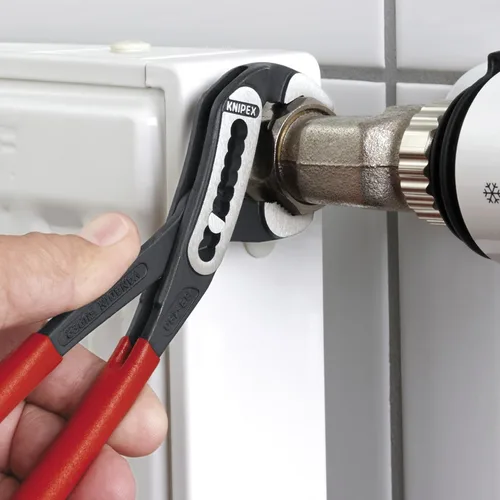 Miniatura 3 de KNIPEX - 00 20 07 US1 Tools - Juego de alicates de cocodrilo de 3 piezas (7, 10 y 12) (002007US1)