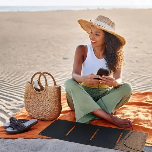 Miniatura 2 de Cargador de panel solar de 28 W, cargador solar portátil plegable con USB-C y salidas USB-A dobles para teléfonos, tabletas, bancos de energía