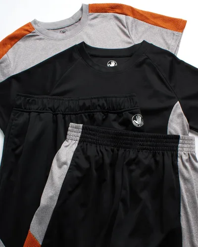 Miniatura 3 de Body Glove Conjunto de pantalones deportivos para niños, camiseta de manga corta, pantalones deportivos de forro polar y pantalones cortos de 4