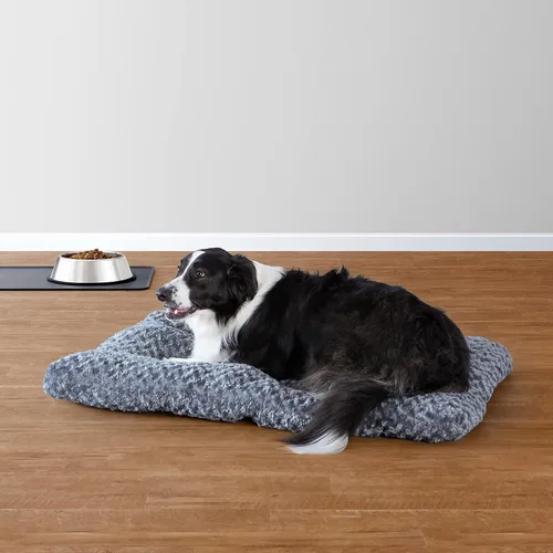 Miniatura 6 de Amazon Basics - Cama de perro de peluche