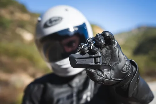 Miniatura 3 de Cardo PACKTALK PRO - Sistema de comunicación para casco de motocicleta con intercomunicación, detección de caídas, encendido/apagado automático