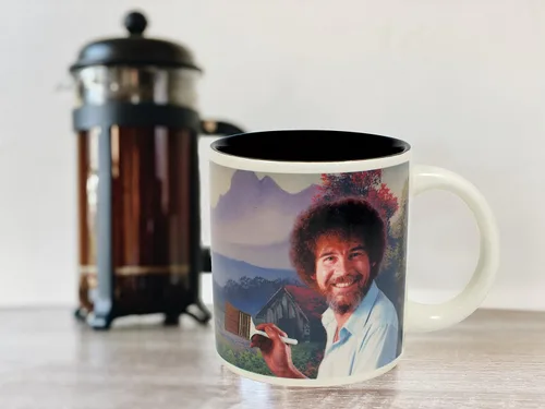 Miniatura 4 de Taza cambiante ante el calor, de Bob Ross - Agregue líquidos calientes y emerge una escena - viene en caja de regalo divertida