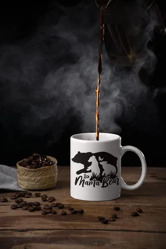 Miniatura 6 de Taza de café con texto en inglés "Mama Bear", regalo divertido de taza, taza de café novedosa, taza de café de cerámica de 11 onzas, ribete negro