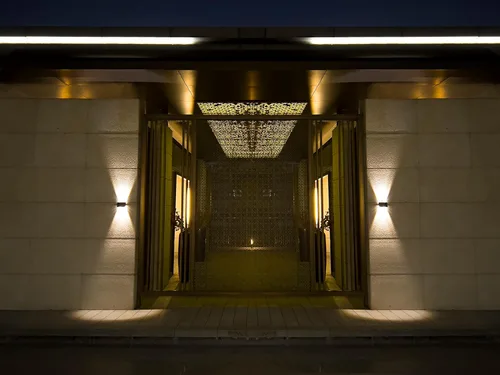 Miniatura 2 de Luces solares para iluminación exterior, arriba y abajo, luz solar para exteriores, dos modos de iluminación, encendido/apagado automático, IP65