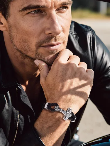 Miniatura 2 de Bandmax Pulsera trenzada de cuero negro para hombre con colgante gótico punk, pulsera de cuero con hebilla de acero inoxidable, paquete de regalo