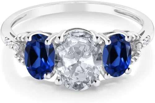 Miniatura 2 de Gem Stone King Anillo de compromiso de 3 piedras de oro blanco de 10 quilates con topacio azul creado con zafiro y diamantes para mujer