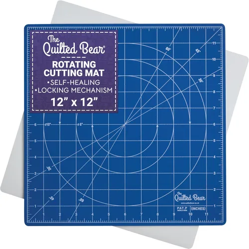 The Quilted Bear Alfombrilla de corte giratoria de 12 x 12 pulgadas, tabla de cortar autorreparable con bloqueo y rotación para costura, tela y