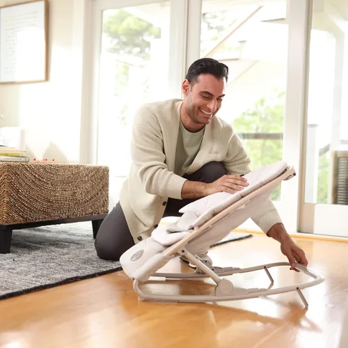 Miniatura 7 de Maxi-Cosi Kori - Asiento mecedor de bebé 2 en 1 para bebés, silla mecedora de bebé, portátil para bebés, grafito clásico