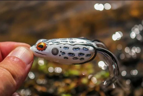 Miniatura 2 de BOOYAH Pad Crasher Topwater Bass Pesca Hueco Cuerpo Rana Señuelo con ganchos sin malas hierbas