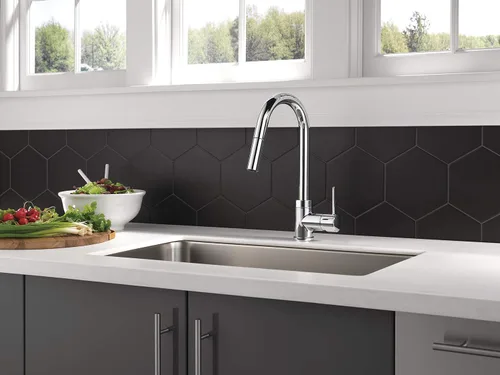 Miniatura 8 de Peerless Precept P188152LF - Grifo para fregadero de cocina con pulverizador extraíble, cromado Mate negro