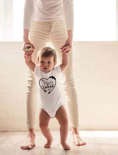 Miniatura 14 de CBTwear My Abuela Loves Me – Ropa de bebé – Divertido traje de bebé para recién nacido para niños y niñas