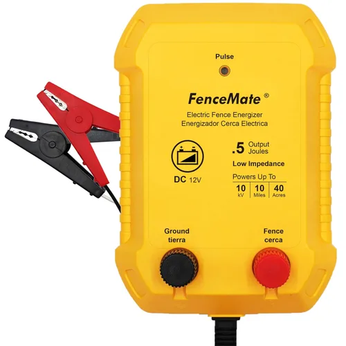 FenceMate Cargador de valla eléctrico alimentado por batería de 0.5 J hasta 10 millas para contener aves de corral, ganado, esgrimista para proteger